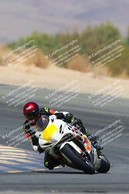 media/Apr-10-2022-SoCal Trackdays (Sun) [[f104b12566]]/Turn 10 (1pm)/